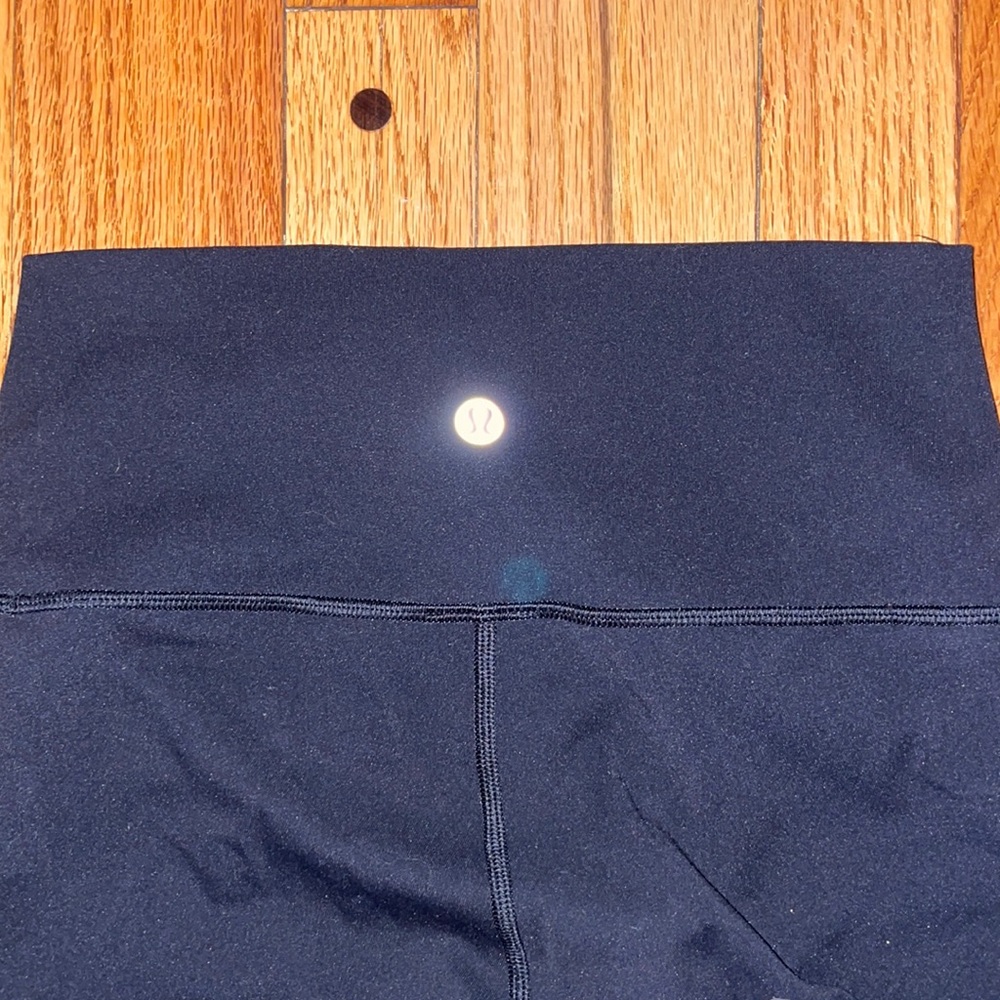 Lululemon Full-On Luxtreme Wunder Under Crop - Picture 9 of 15